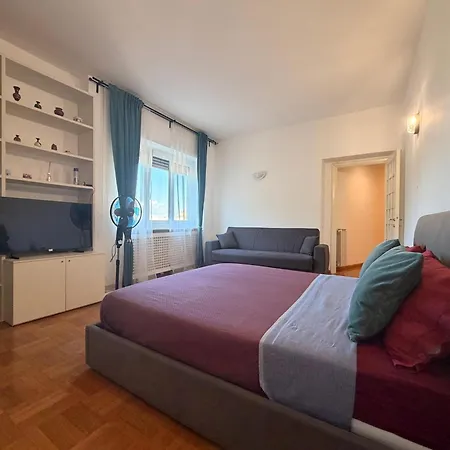 Corneto Land-3 Apartamento Roma
